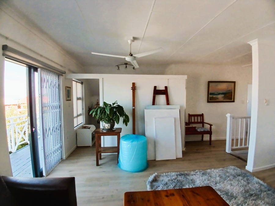 3 Bedroom Property for Sale in Heuningkloof Western Cape